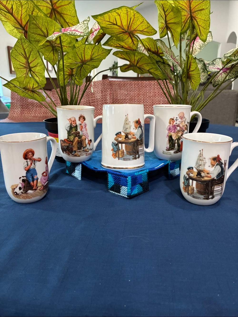 Set of 5 Norman Rockwell Never was used in perfect condition